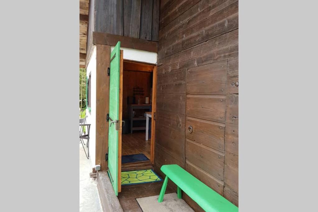 Petit Chalet Savoyard Domancy Exterior photo